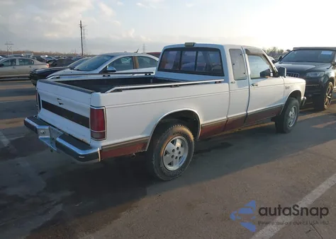 1987 Chevrolet S Truck S10 z USA, uszkodzony, nr VIN 1GCCT14R1H2181287
